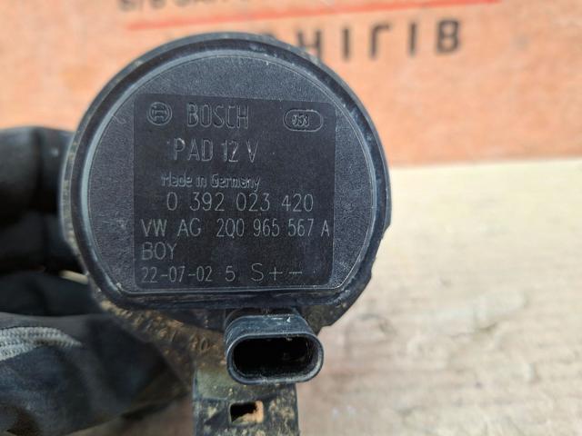 VAG 2Q0965567A Помпа водяная (насос) охлаждения, дополнительный электрический в наличии Николаев