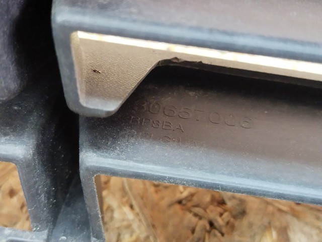 VOLVO 30657006 в наличии Кривой Рог