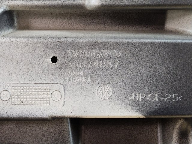 VOLVO 30674837 в наличии Ирпень