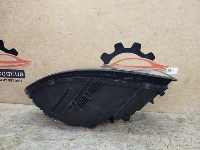 30763040 VOLVO Правая фара купить в Запорожье