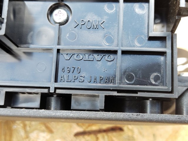 VOLVO 30773539 Клавиша электромеханического стояночного тормоза в наличии Ровно