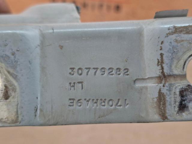 30779282 VOLVO Петля капота левая купить в Чернигов