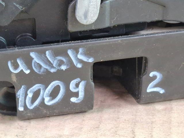 30799316 VOLVO Замок двери задней правой купить в Днепр