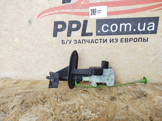 Мотор-привод открытия лючка бака 31265361 VOLVO