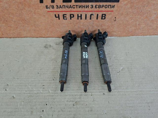VOLVO 31272690 Топливные форсунки в наличии Чернигов