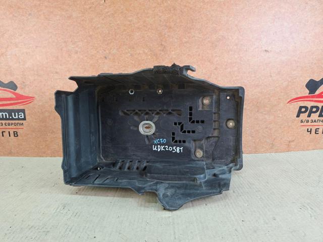 Подставка аккумулятора (АКБ) 31299867 VOLVO