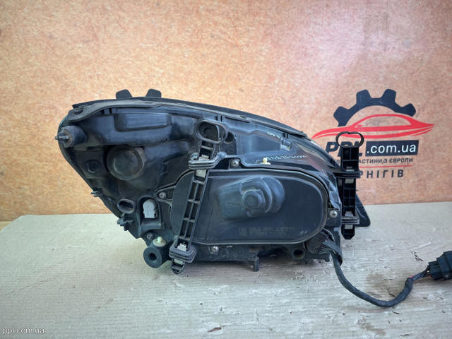 31299994 VOLVO Фара левая купить в Каменское