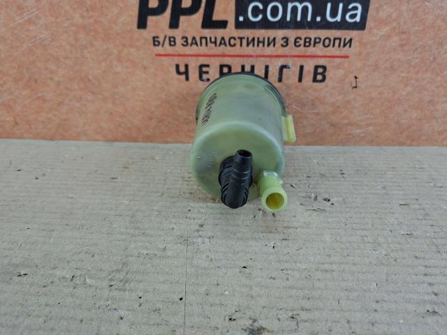 VOLVO 31302576 Бачок насоса ГУР в наличии Чернигов