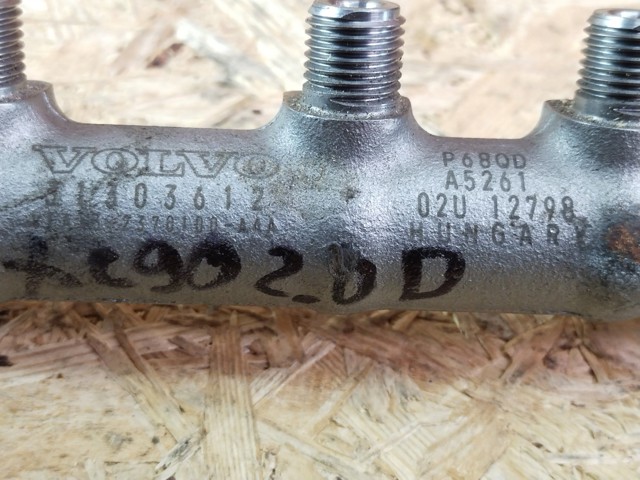 VOLVO 31303612 Распределитель топлива (рампа) в наличии Житомир