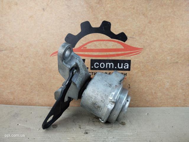 31304038 VOLVO купить в Хмельницкий