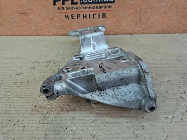 VOLVO 31316673 Кронштейн генератора в наличии Запорожье