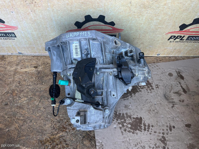 320103891R RENAULT КПП в сборе (механическая коробка передач) купить в Украина
