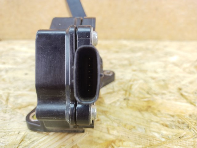 36010FJ010 SUBARU Педаль газа (акселератора) купить в Тернополь