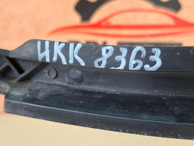 3C0807178 Направляющая переднего бампера правая купить Павлоград