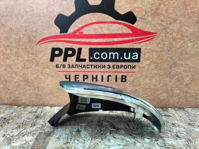3C8949102D Указатель поворота зеркала правый купить Павлоград