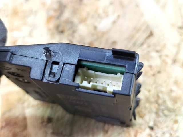 3G0959542B Блок управления рулевого колеса купить Запорожье