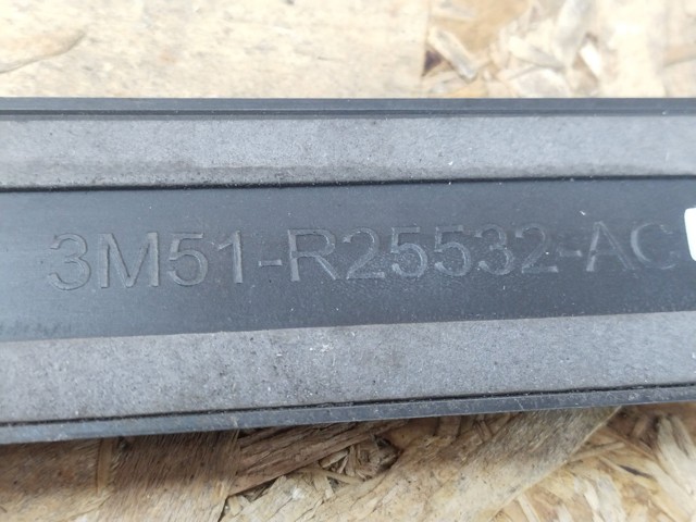 3M51R25532AC FORD Молдинг двери задней правой купить в Полтава