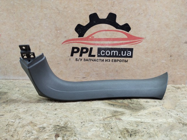 4L0867608 VAG Обшивка (облицовка) крышки багажника (двери 3/5-й задней) купить в Ровно
