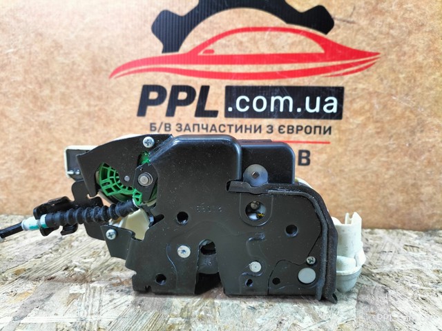VAG 4M1837015F Замок водительской двери в наличии Ирпень