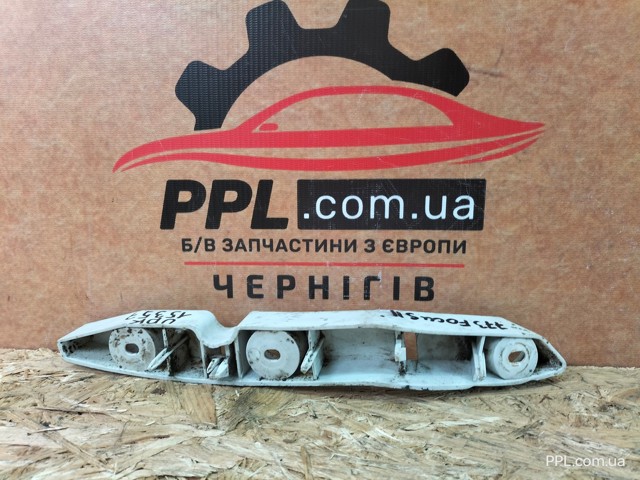 FORD 4M5117D959AF Кронштейн бампера переднего внешний левый в наличии Одесса