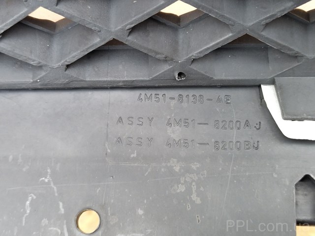Облицовка радиатора 4M518138AE FORD