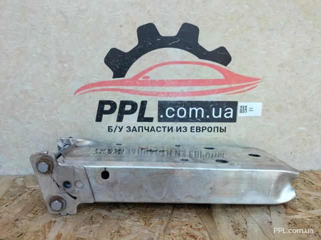 BMW 51117266191 Кронштейн усилителя переднего бампера в наличии Ужгород