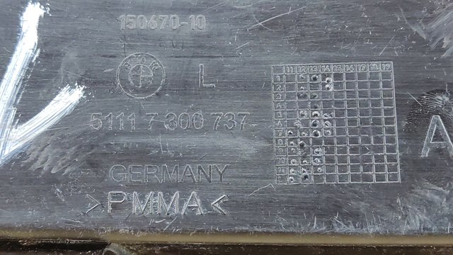 51117300737 Заглушка (решетка) противотуманных фар бампера переднего левая купить Чернигов