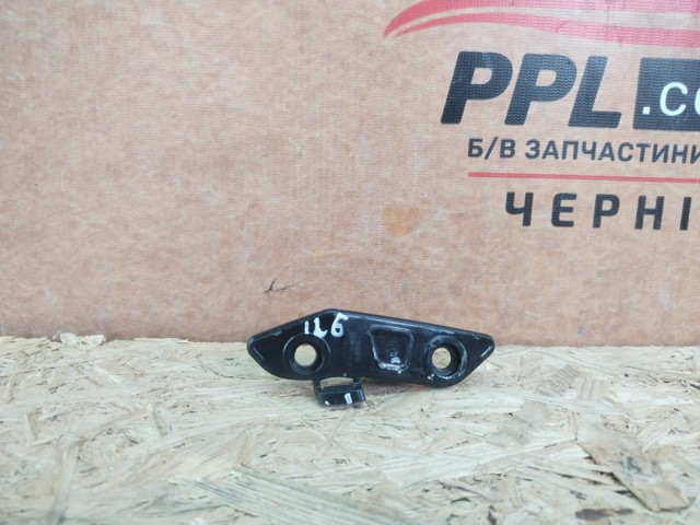 BMW 51117459731 Кронштейн бампера переднего левый в наличии Чернигов