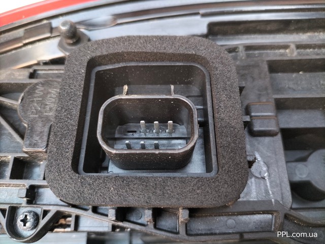 FIAT 52044718 Фонарь задний левый в наличии Киев