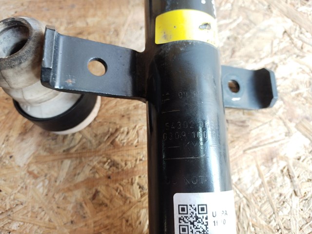 Стойка передняя 543020638R RENAULT