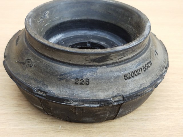 Стойка передняя 543022905R RENAULT
