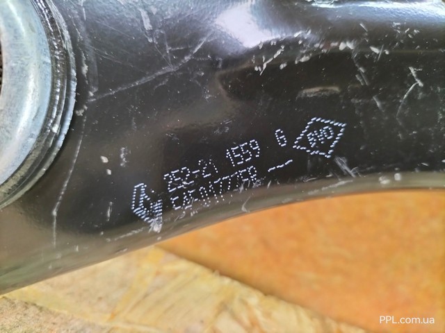545017775R RENAULT Рычаг передней подвески нижний левый купить в Харьков