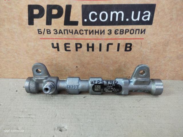 Рампа форсунок системы впрыска топлива 55576177 GM