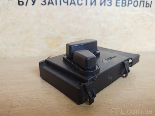 56049433AE Блок кнопок механизма регулировки сиденья левый купить Павлоград