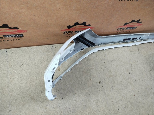 VAG 565807221 Передний бампер в наличии Ужгород