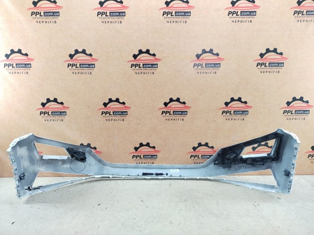 565807221 VAG Передний бампер купить в Ужгород