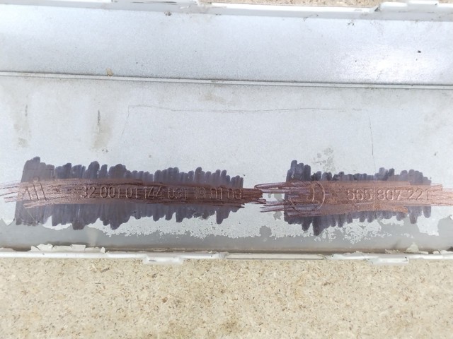 565807221 VAG Бампер передний купить в Украина