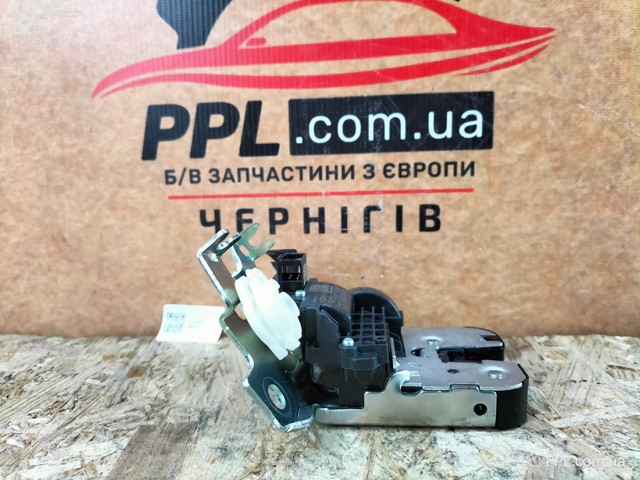 VAG 5F0827505 Замок крышки багажника (двери 3/5-й задней) в наличии Киев