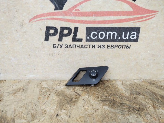 Регулятор зеркал 5G0959565AC VAG
