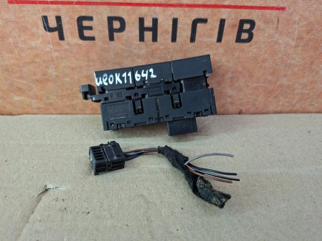5G1927137T Блок кнопок центральной консоли купить Одесса