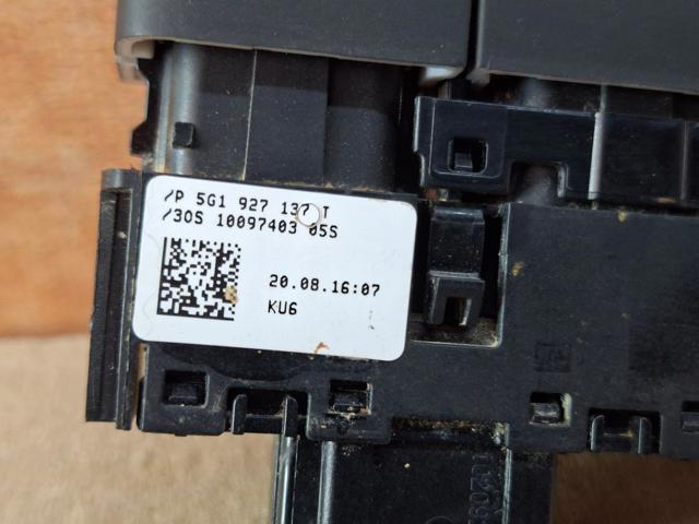 5G1927137T Блок кнопок центральной консоли купить Винница