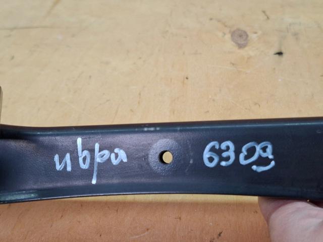 Рычаг передней подвески нижний, правый 5R3505224E FORD