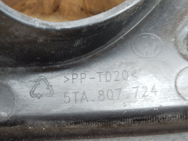 5TA807724 Кронштейн крепления противотуманной фары правой купить Запорожье