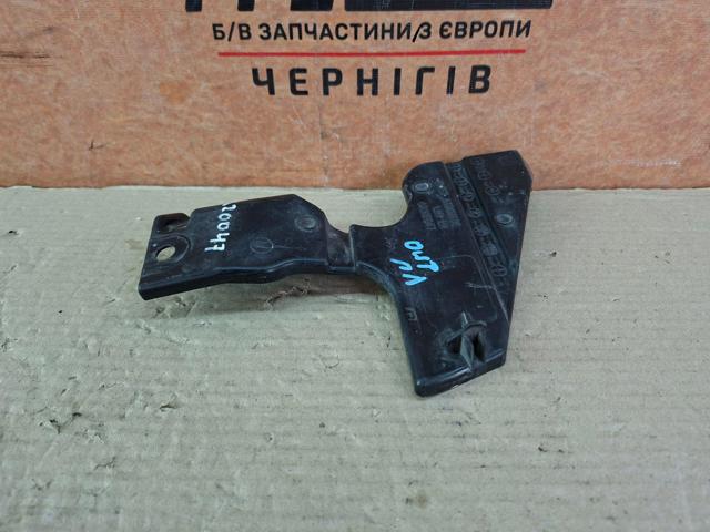 MITSUBISHI 6400F047 Нижний дефлектор радиатора в наличии Запорожье