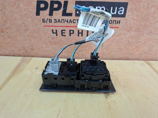 648450001R RENAULT Кнопка (регулятор) корректора фар купить в Днепр