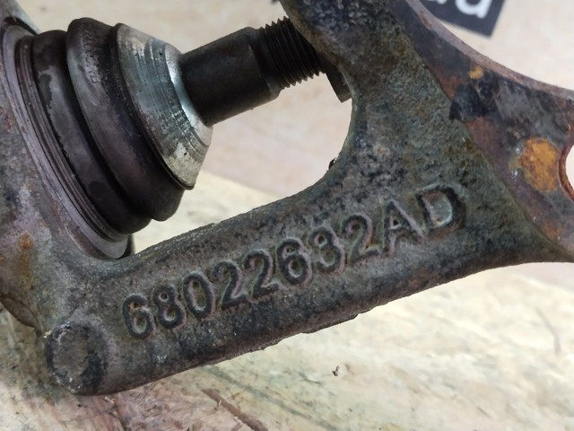 CHRYSLER 68022632AD в наличии Киев