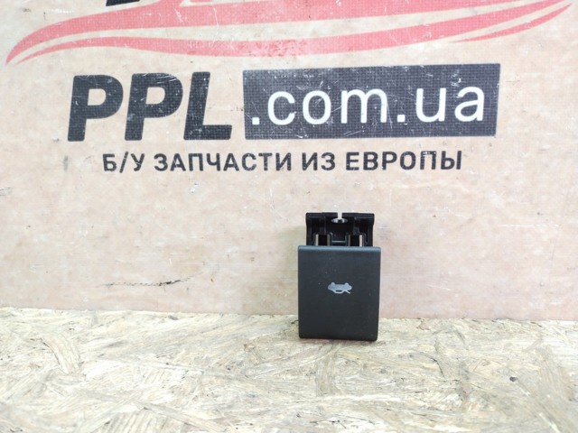 68103166AA Трос открывания капота купить Каменское