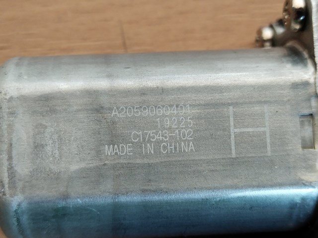 68268767AA CHRYSLER Мотор стеклоподъемника двери задней правой купить в Львов