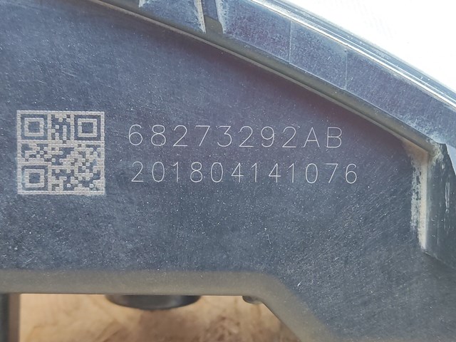 CHRYSLER 68273292AB Фара противотуманная правая в наличии Черновцы