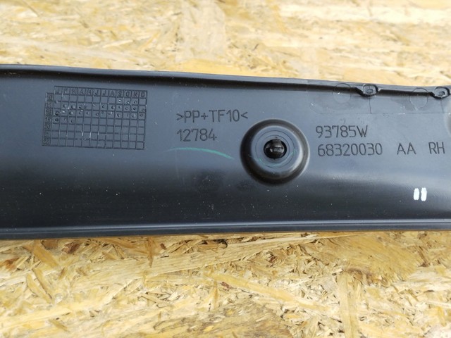 CHRYSLER 68320030AA в наличии Чернигов